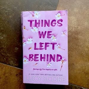 LUCY SCORE: THINGS WE LEFT BEHIND